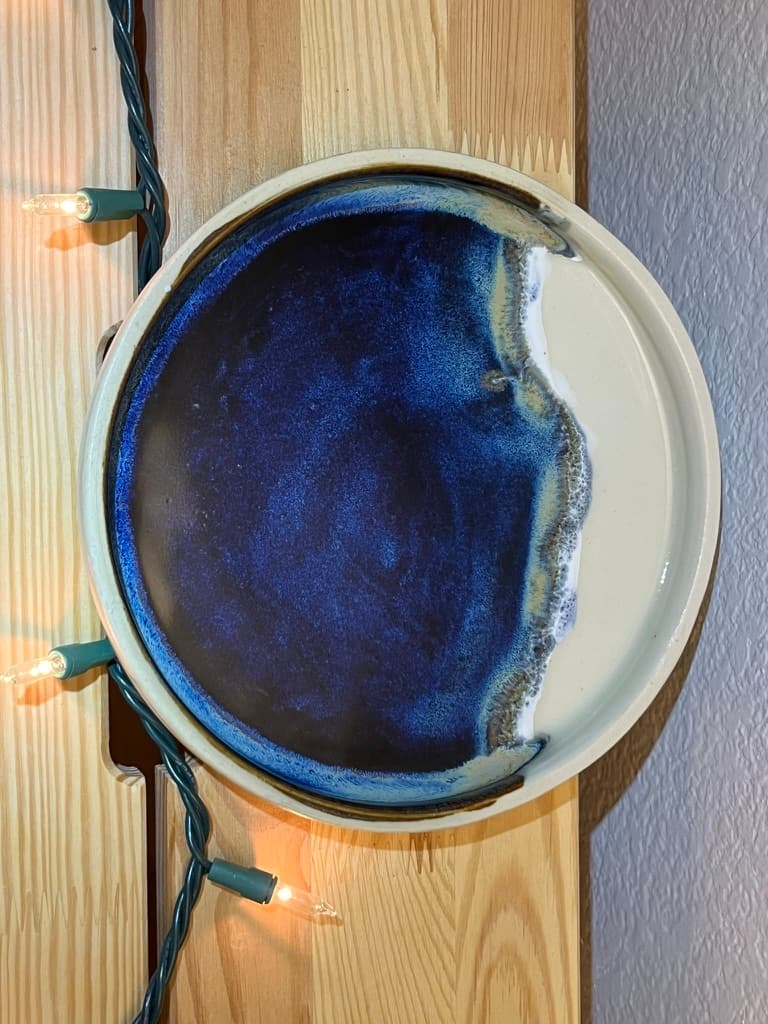 A small beach plate.