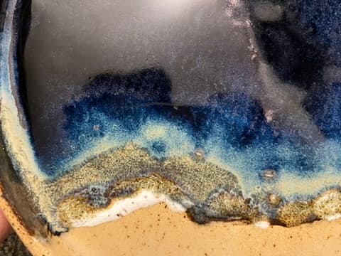 A zoomed-in beach plate.
